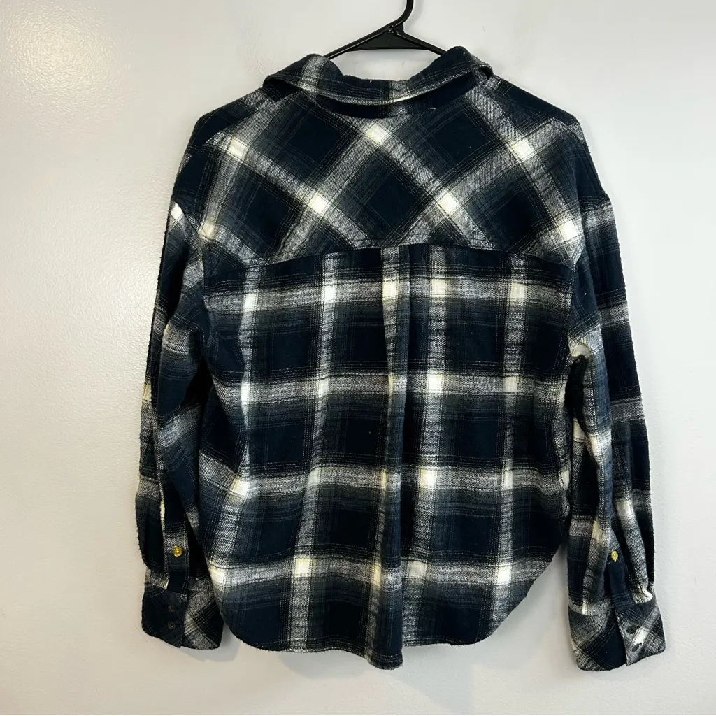 Scotch & Soda Dark Blue Plaid Boxy Button Down Flannel Shirt Size Size Medium - Image 10