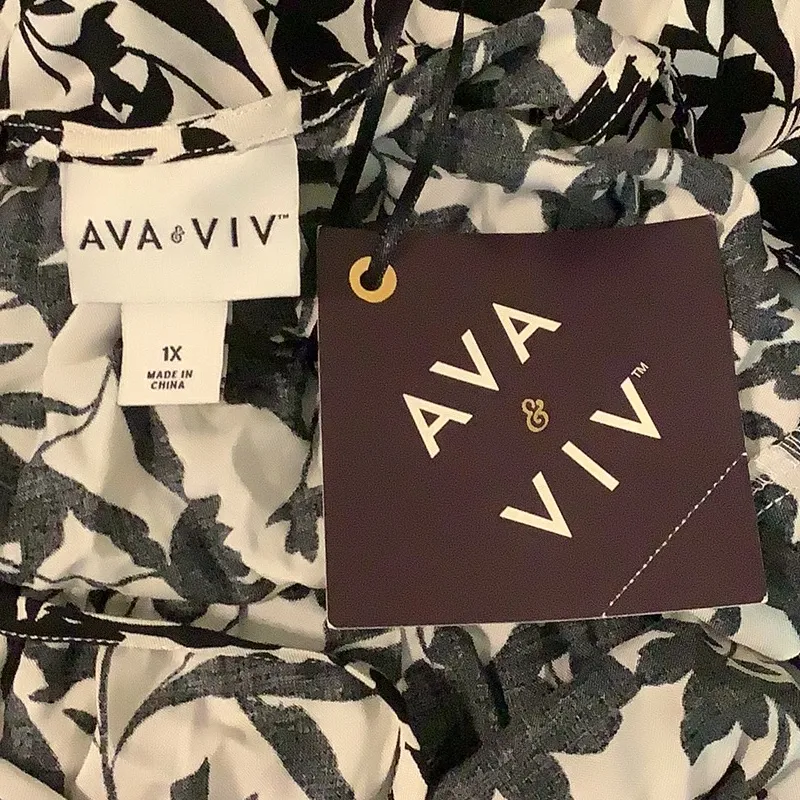 Ava & Viv Size 1X Monochrome Floral Dress Needs to Sewn. New With Tags. - Image 5