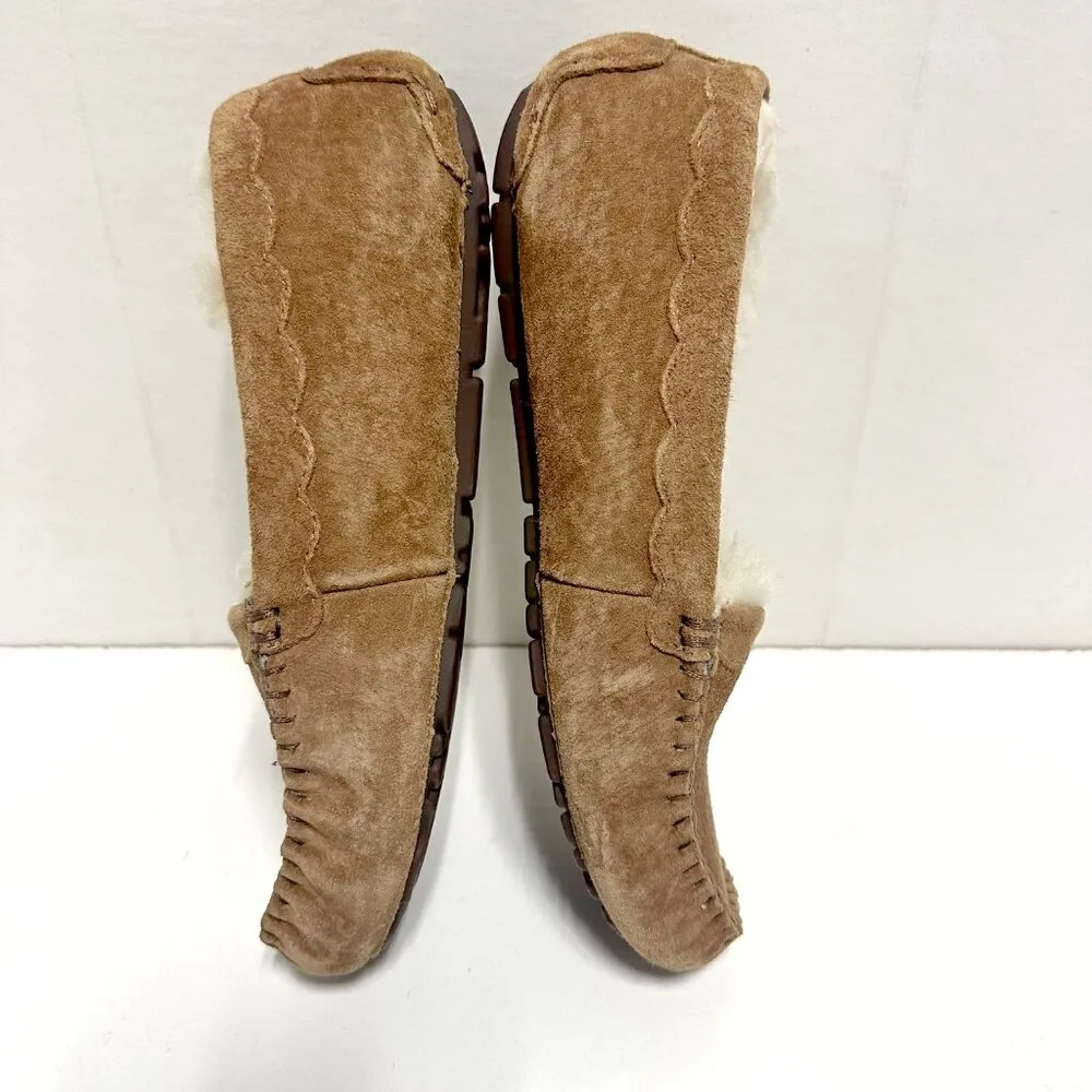 UGG  Scalloped Moc - Image 7