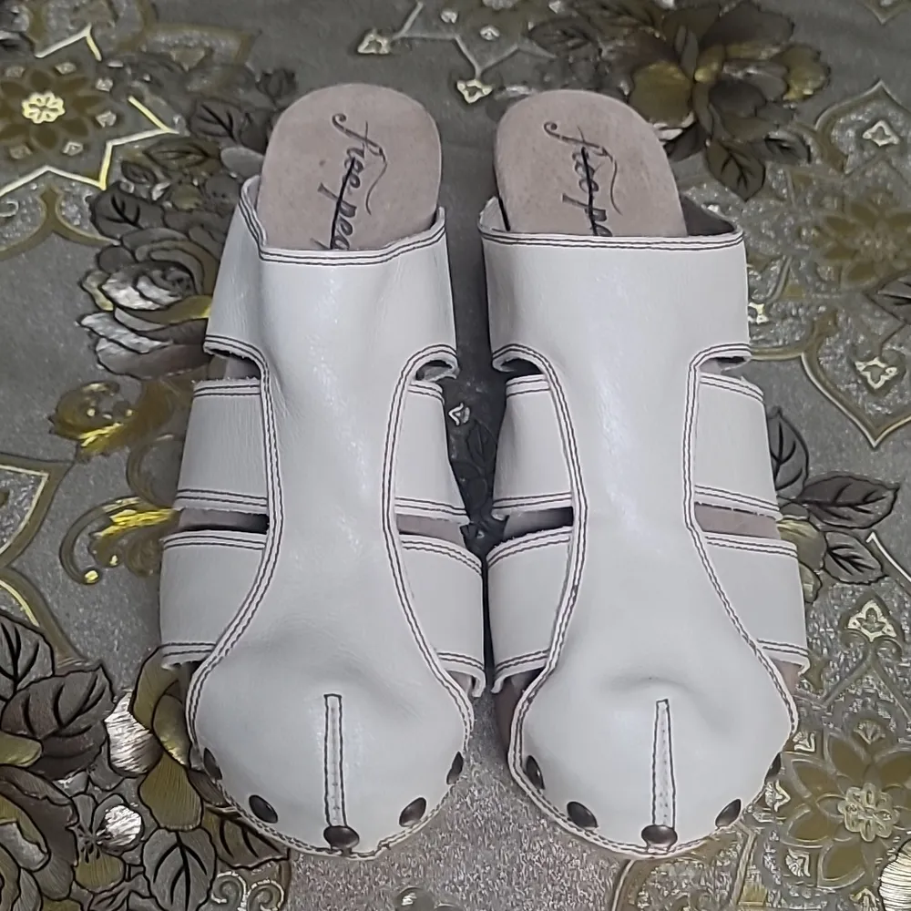 Free people Libra Fisherman Clogs size 10 - Image 4