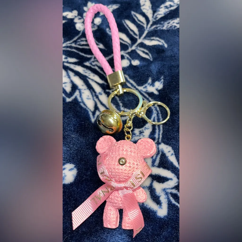 Source Unknown NEW! Pink & Gold Waffle Bear KeyChain Bag Charm - Image 3