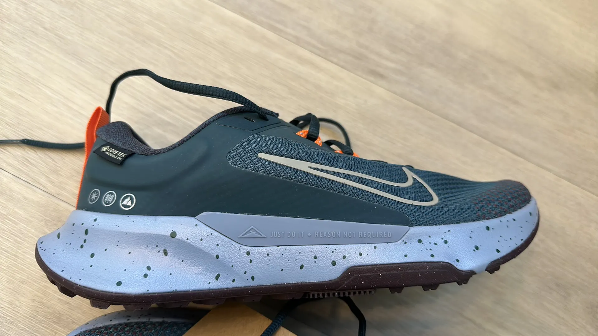 Nike Hiking Shoes - Image 7