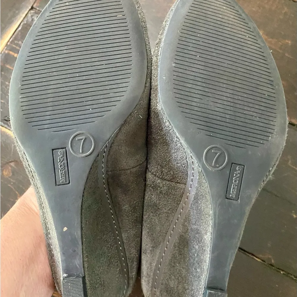 Suede Gray Wedges - Image 3