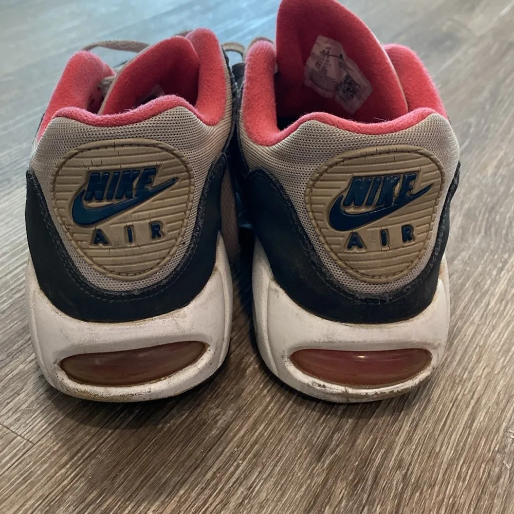 air max correlate retro sneakers 8.5 - Image 6