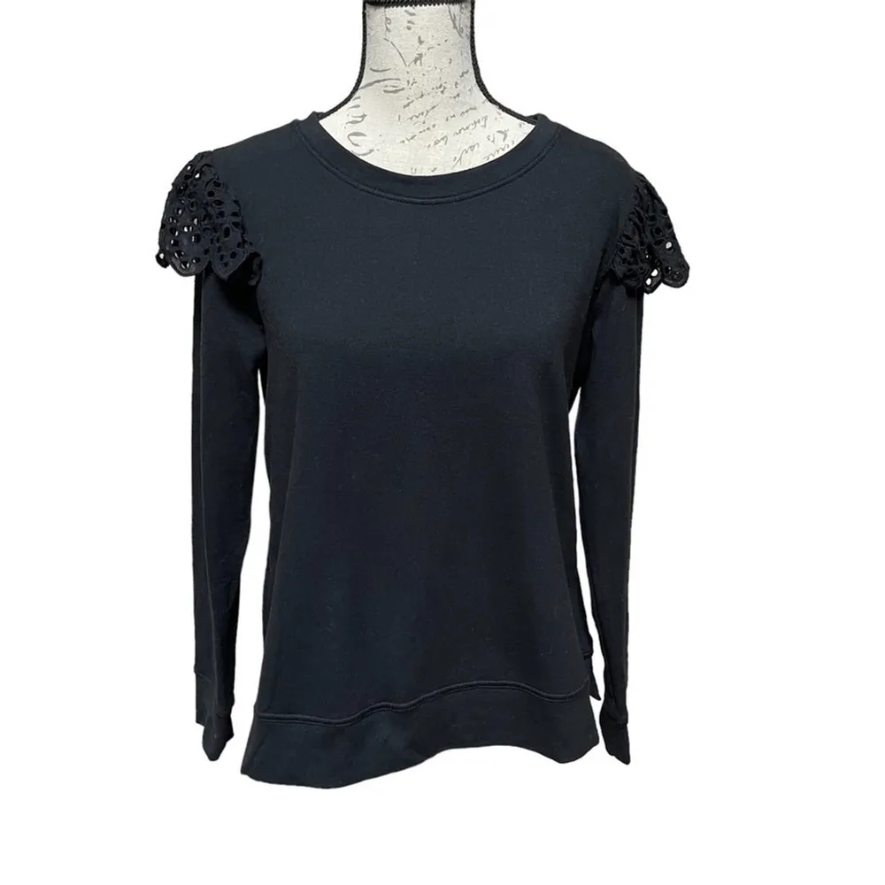 BOBEAU - cotton sweatshirt black crochet shoulder Ruffles detail Sz Small - Image 2