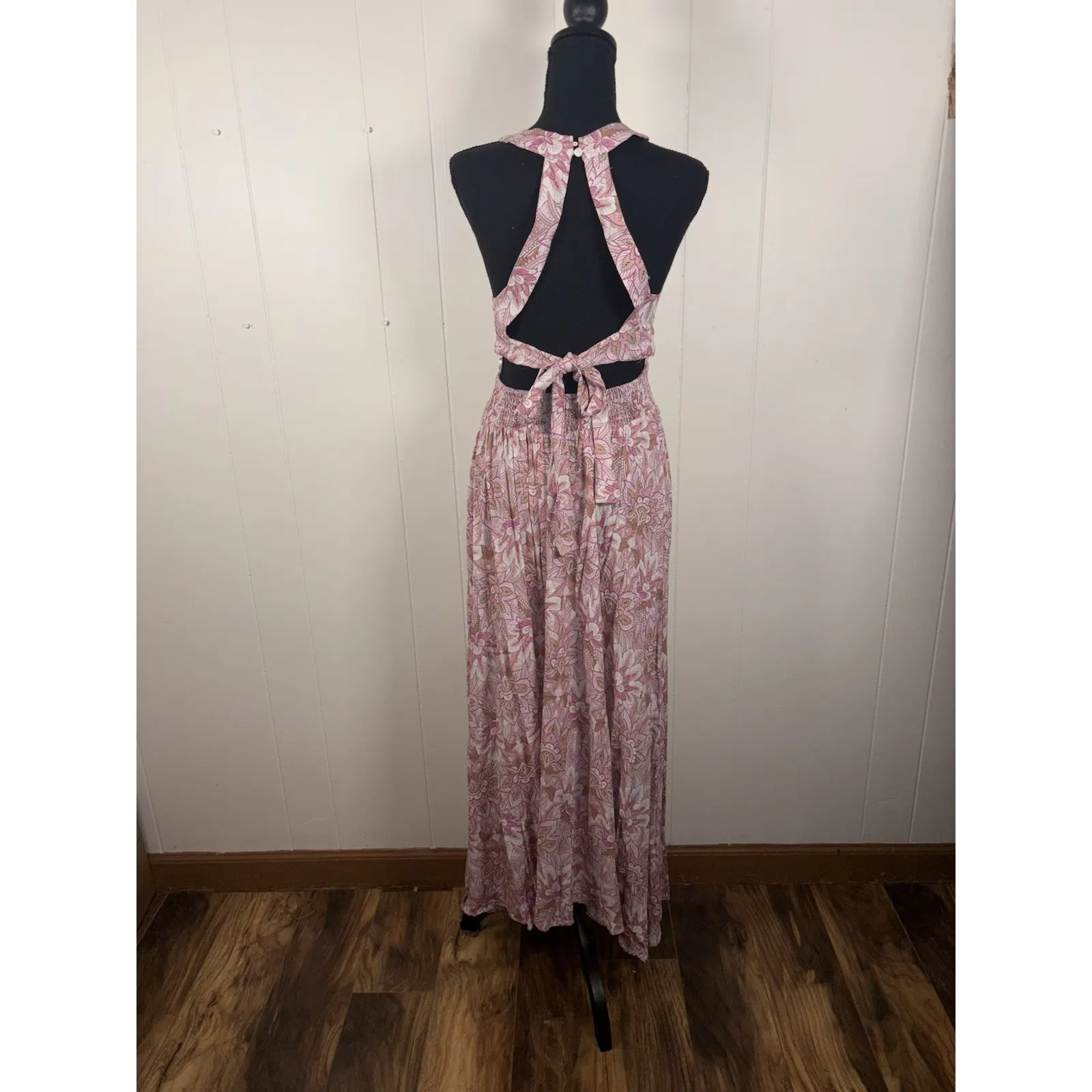 Pedal And Pup Newell Dress Size 8 maxi length‎ medium Pink Floral - Image 3