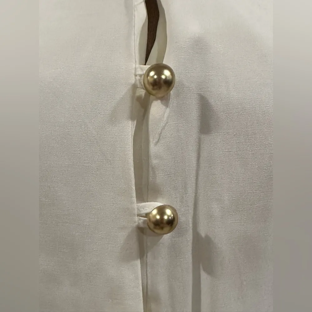 Willow Ridge Vintage Cream Button Down Pointed Hem Gold Buttons Blouse Sz 10 - Image 7