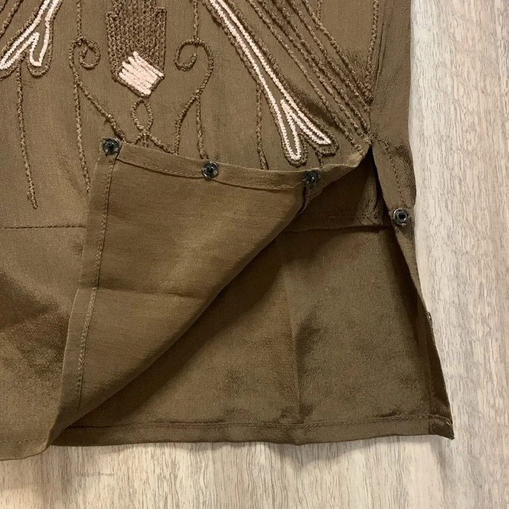 WGACA Brown Embroidered 100% Silk Crew Neck Long Sleeved Blouse - Small Women’s - Image 6