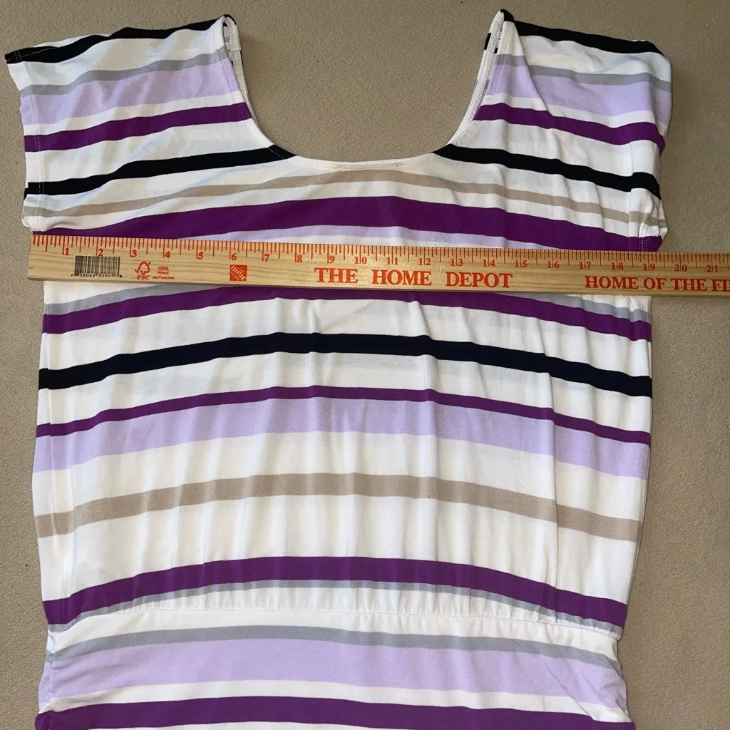 White House Black Market Purple and White Cap Sleeve top size small sleeveless - Image 6