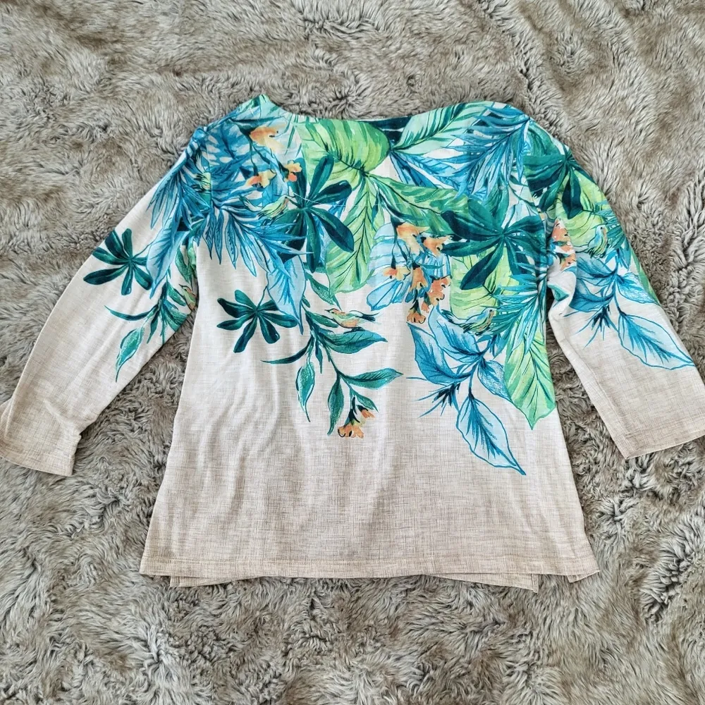 Alfred Dunner Petite Tropical Plant Print 3/4 Sleeve Cream Top Size Medium - Image 7