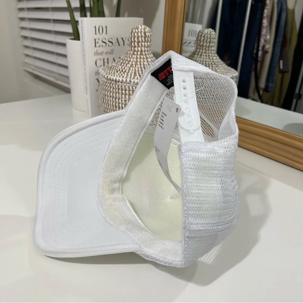 NWT URBAN OUTFITTERS warrior yoga center Tucker logo hat mesh unisex - Image 6