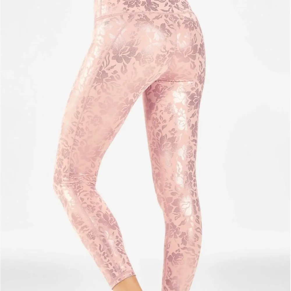 Fabletics Oasis PureLuxe High-Waisted 7/8 Legging - Image 2