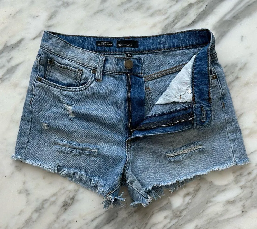 See Thru Soul High Rise Boyfried Denim Shorts • Sz 26 Blue - Image 5