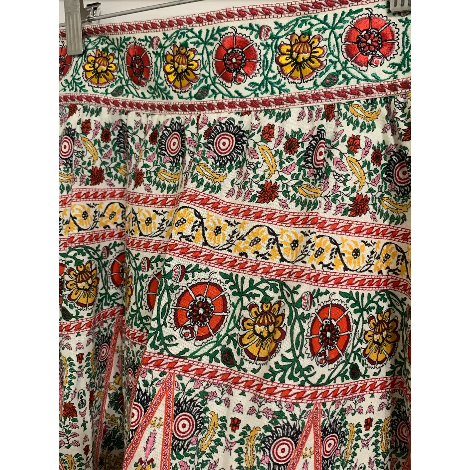 Alice + Olivia Earla embroidered‎ cotton linen midi skirt floral pot ecru 0 $495 - Image 3