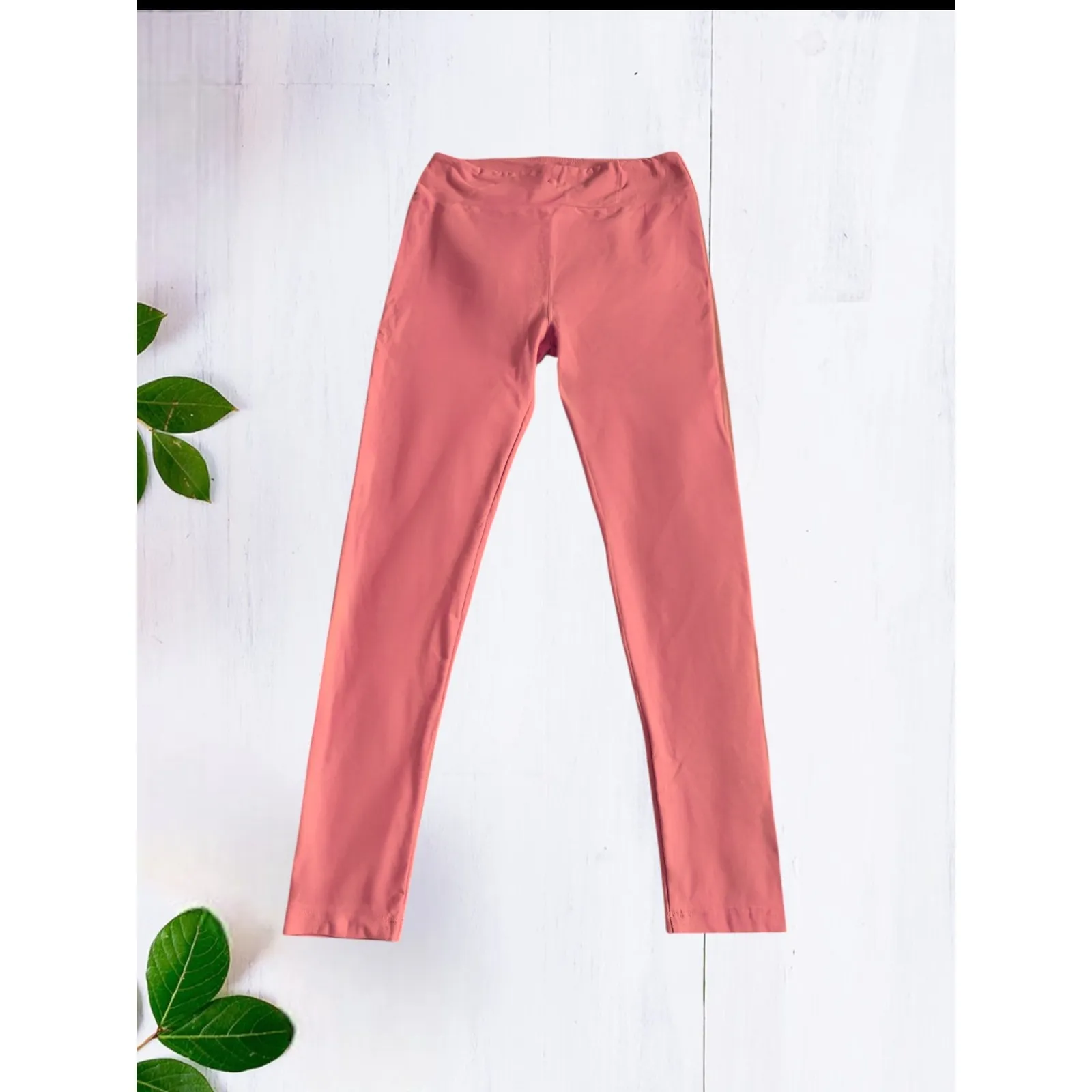 LuLaRoe  Classic Leggings Dusty Rose Pink One Size OS - Image 2