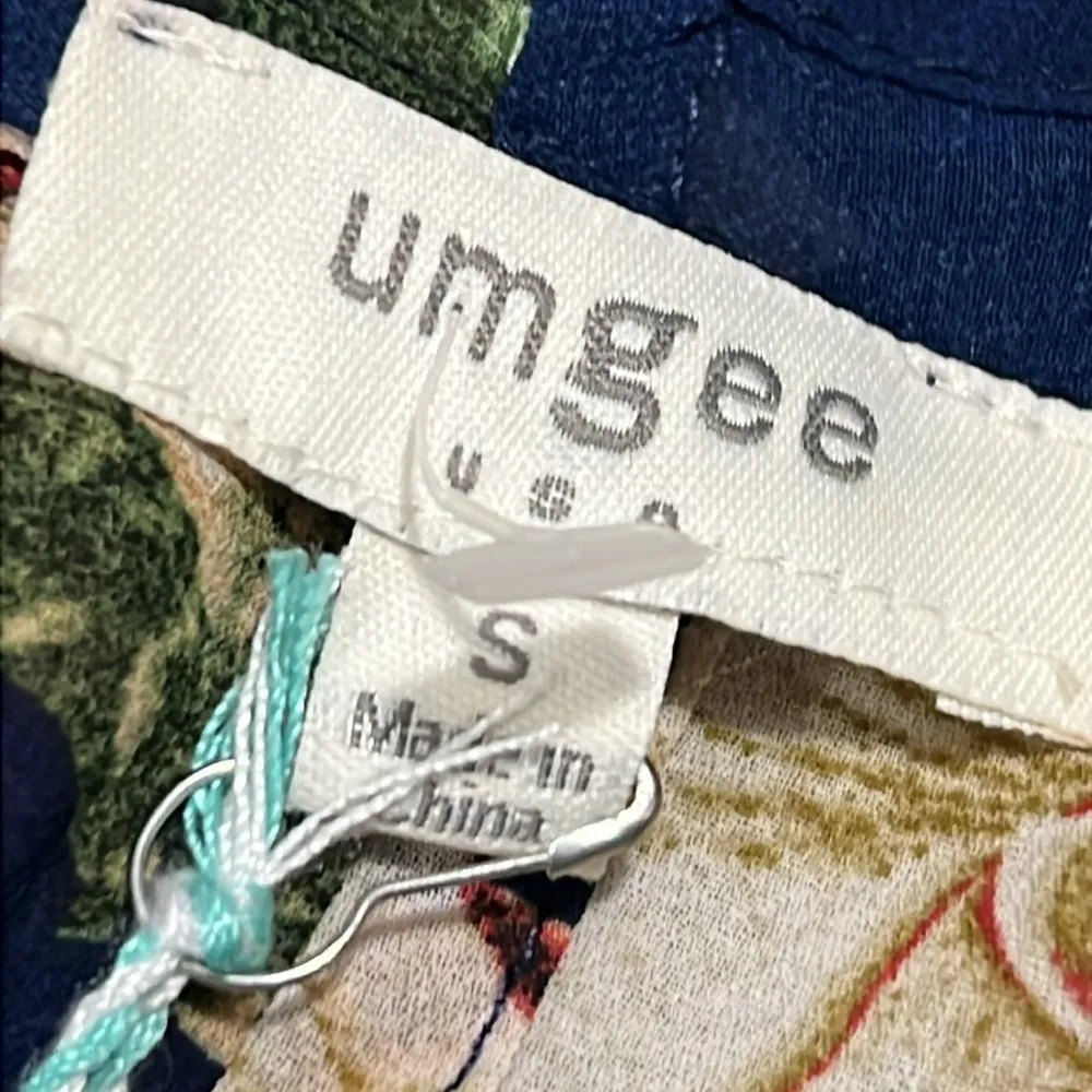 UMGEE sz small long sleeve wrap dress or cover up with pockets thin keyhole back - Image 8