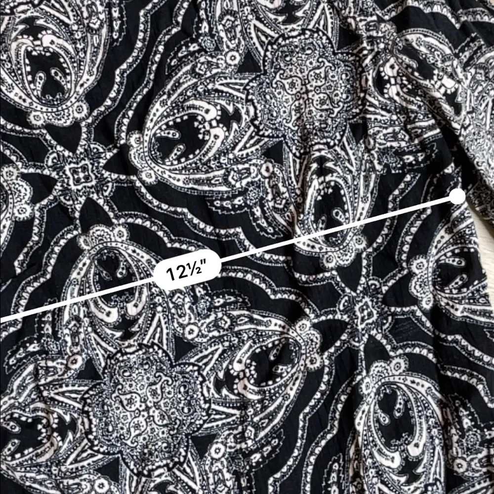 Sage patterned bell sleeve cocktail dress - Image 4