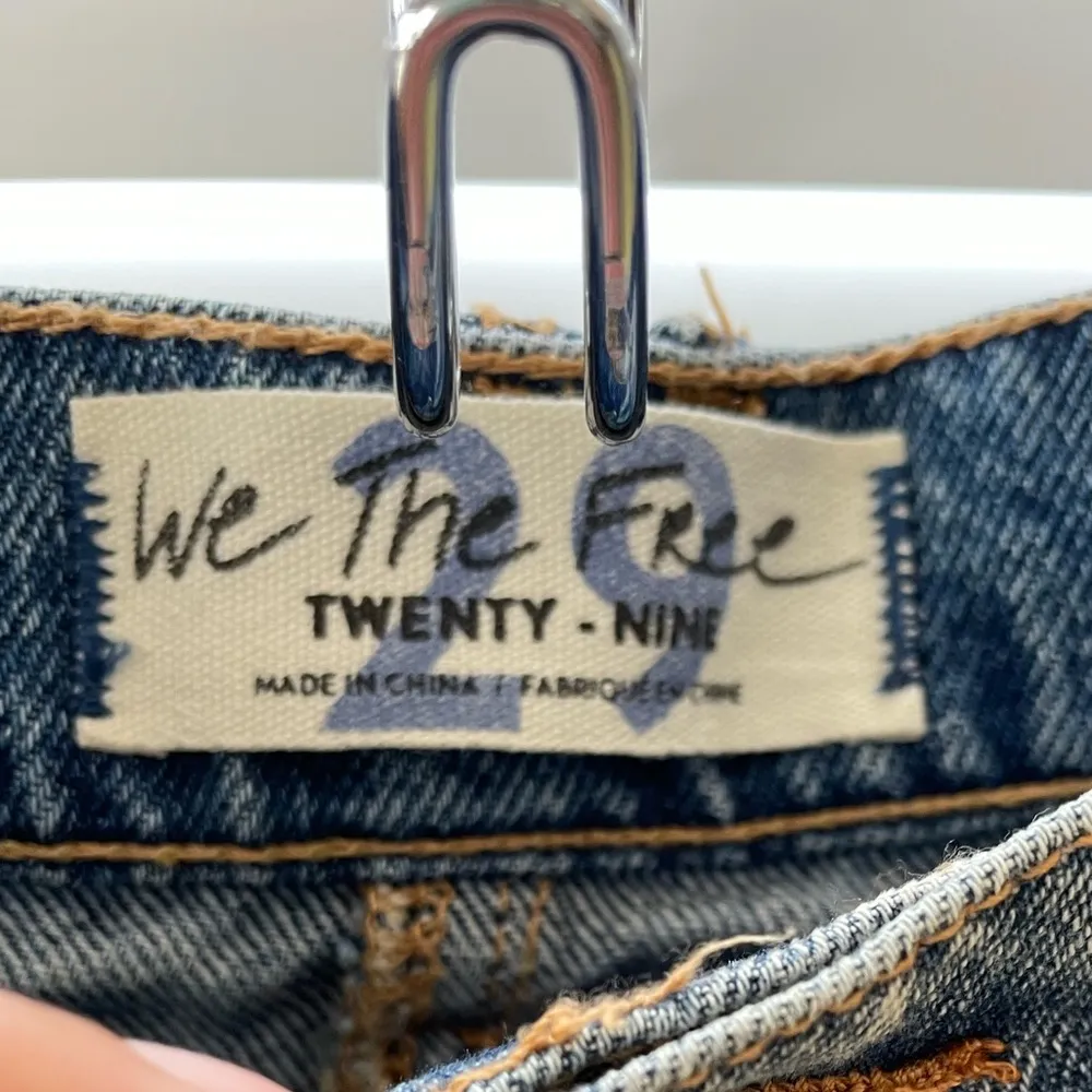 FREE PEOPLE  Button-Fly Cut Off Skirt size 29 - Image 4