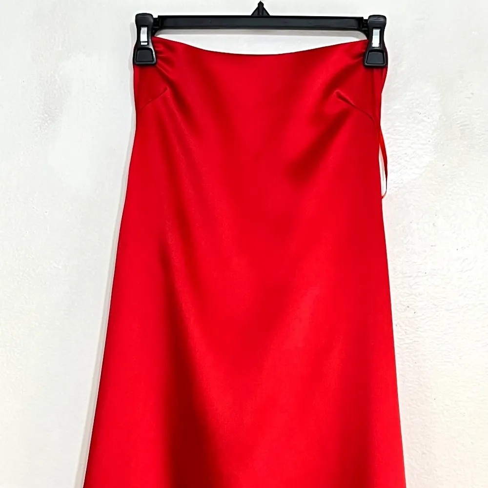 Mac Duggal Ieena 26268 Strappy Lace-Up Back Column Gown - Image 4