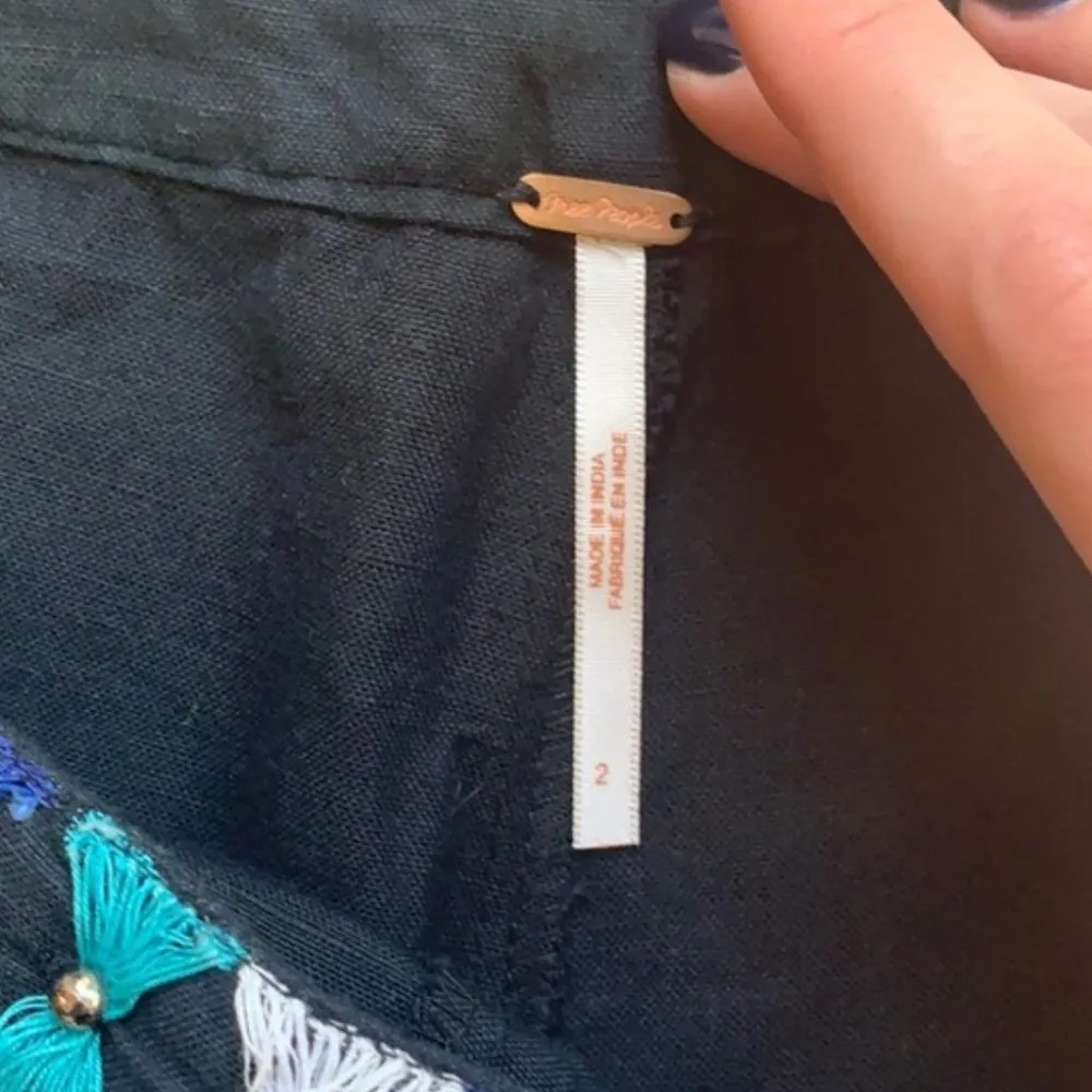 Free People Zoe Embroidered Linen Shorts - Image 6