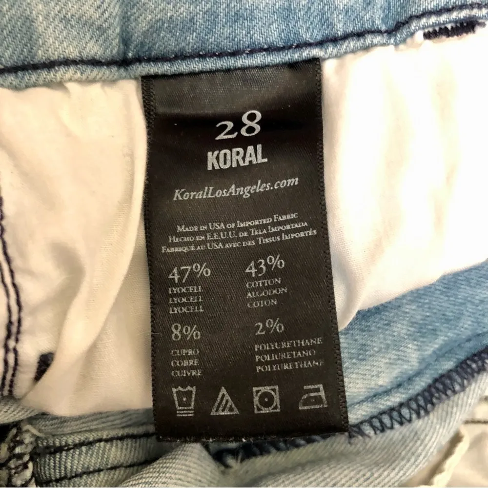 Koral Light Wash Denim Relaxed Skinny Leg Jeans Stretchy Mid-Rise Casual  sz 28 - Image 9