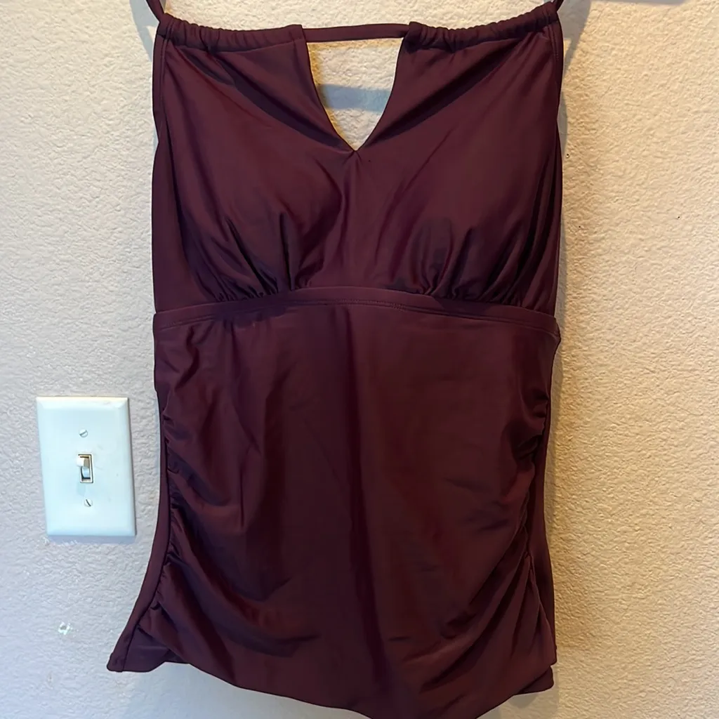 New Kona Sol High Neck Keyhole Tankini Top Plum Color Size Medium NWT - Image 2