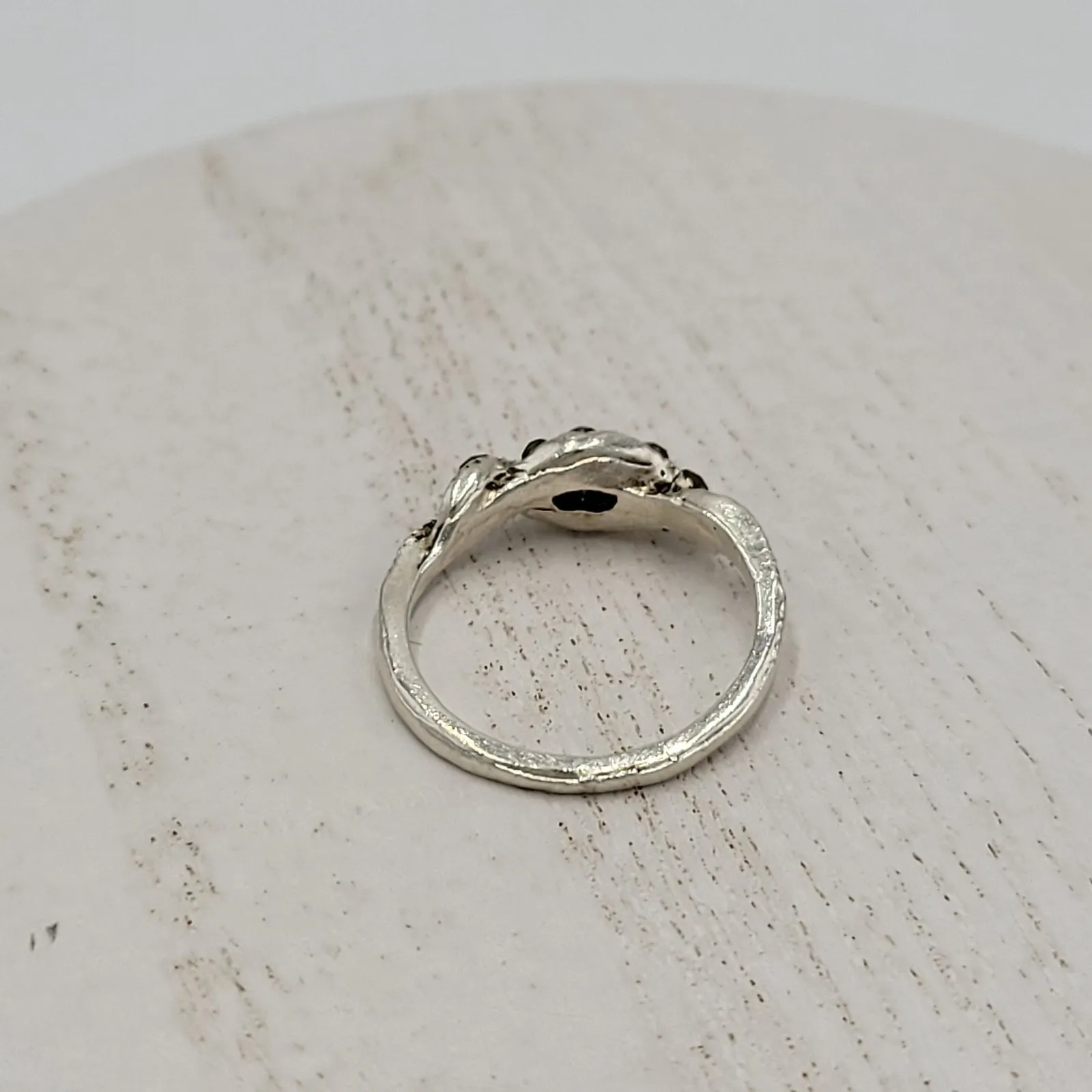 Silver Tone Gray Diamond Gemstone Rhinestone Twisted Knot Ring Fashion Jewelry - Image 10