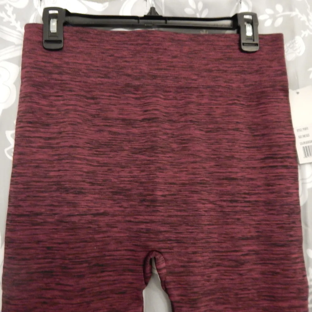 Docefit Burgundy and Black Legging Size M - Image 5