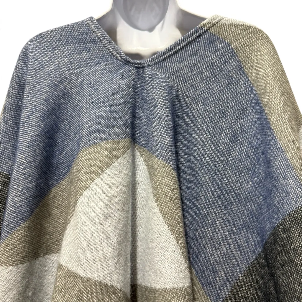 LOFT Factory Color Block Fringe Poncho Shawl Wrap One Size Cozy Fall Layering - Image 5