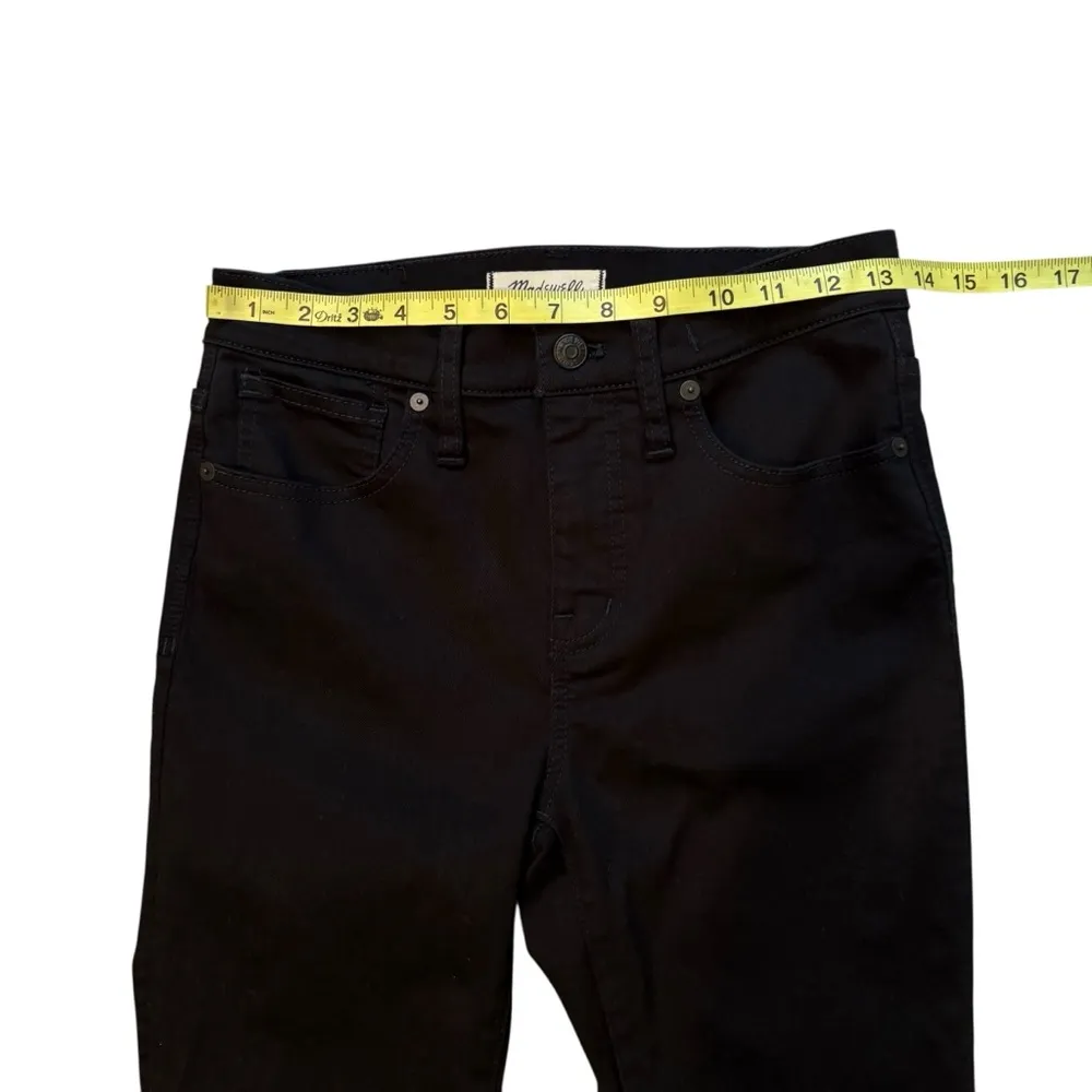 9" Mid-Rise Skinny Jeans in Stay Black, Sz 26 - Image 11