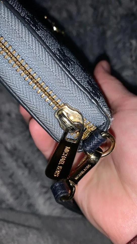 Michael Kors  Wallet  - Image 4