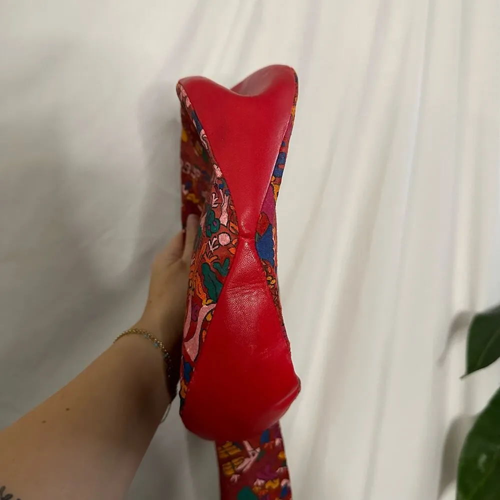 Roberto Riva Couture Vintage Floral Round Crossbody Bag Red - Image 4