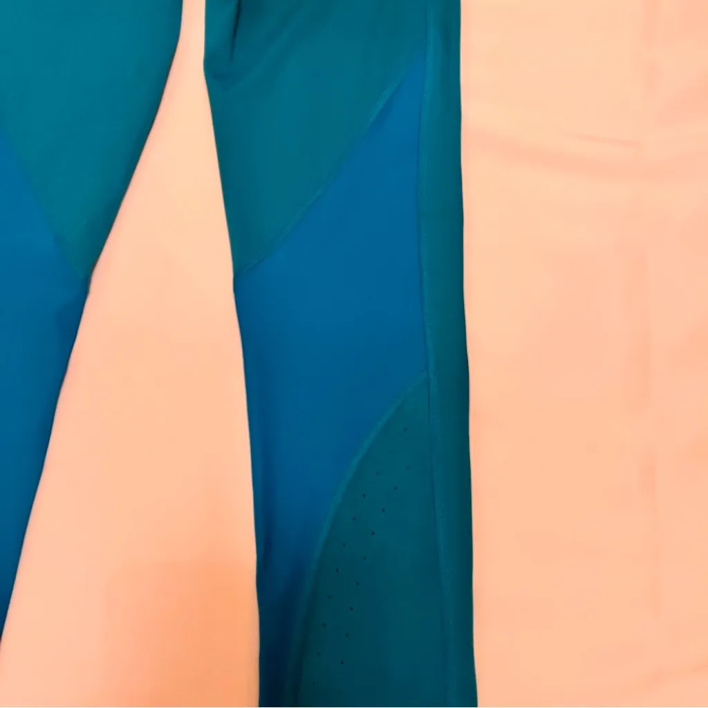 Under Armour Women's Teal Blue Green Leggings Size Small Breathelux Ankle Fit - Image 11