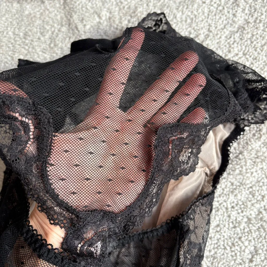 NWT Victoria’s Secret Black Lace & Dot Bodysuit Sexy Chic Date Night Magic sz L - Image 6