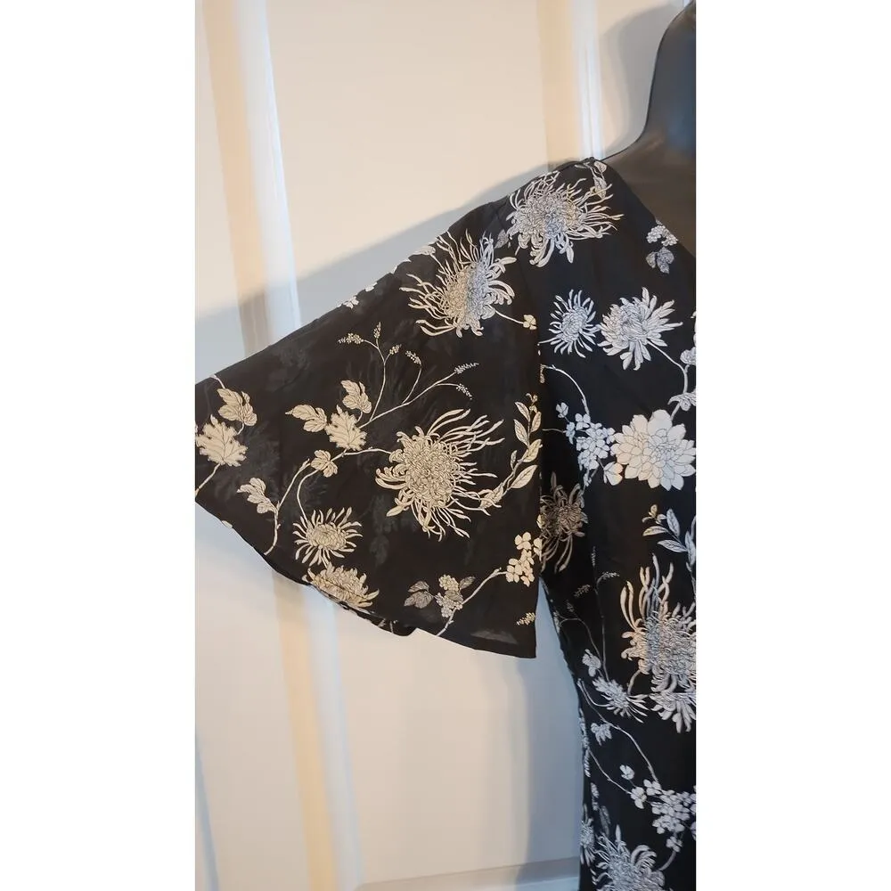 NWT Forever 21 Floral Print Mini Dress back cut-out with self back closure Sz XL - Image 3