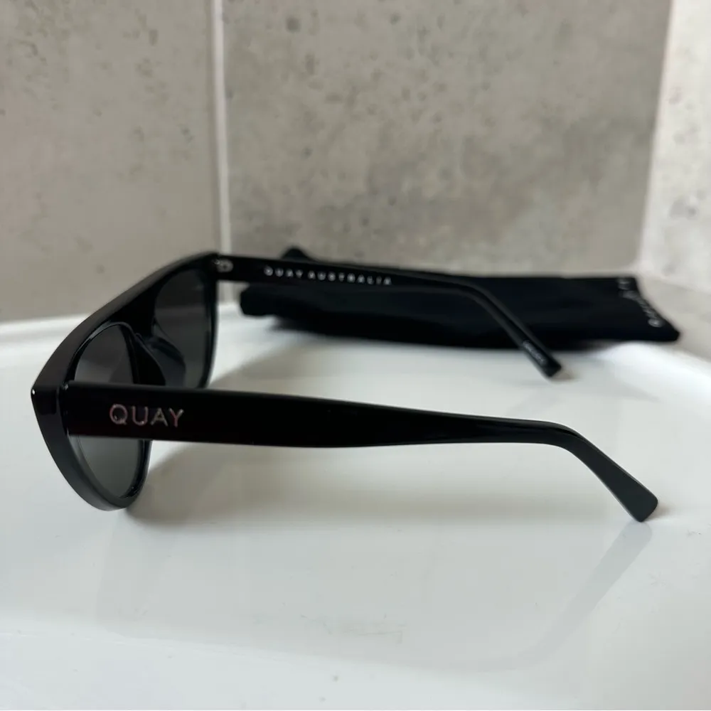 Quay Australia  RUN AWAY Black Cat-Eye Sunglasses - Image 4
