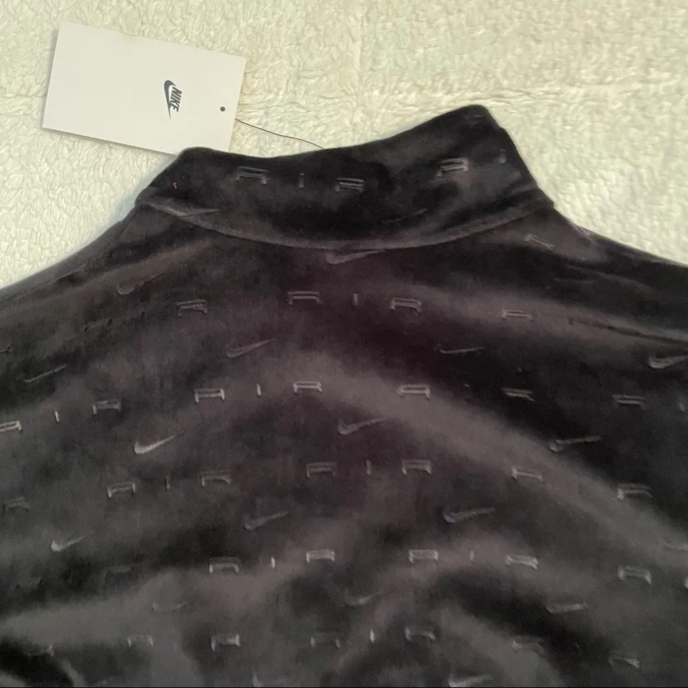 Nike Air Women’s Velour Quarter Zip Long Sleeve Top - Image 11