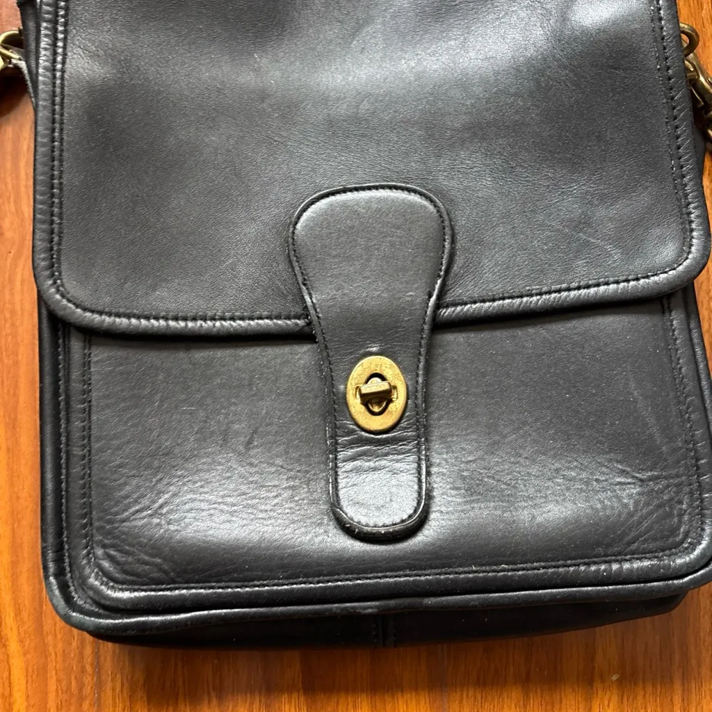 Coach Vintage Black Leather Top Handle 5130 Station Crossbody Bag - Image 2