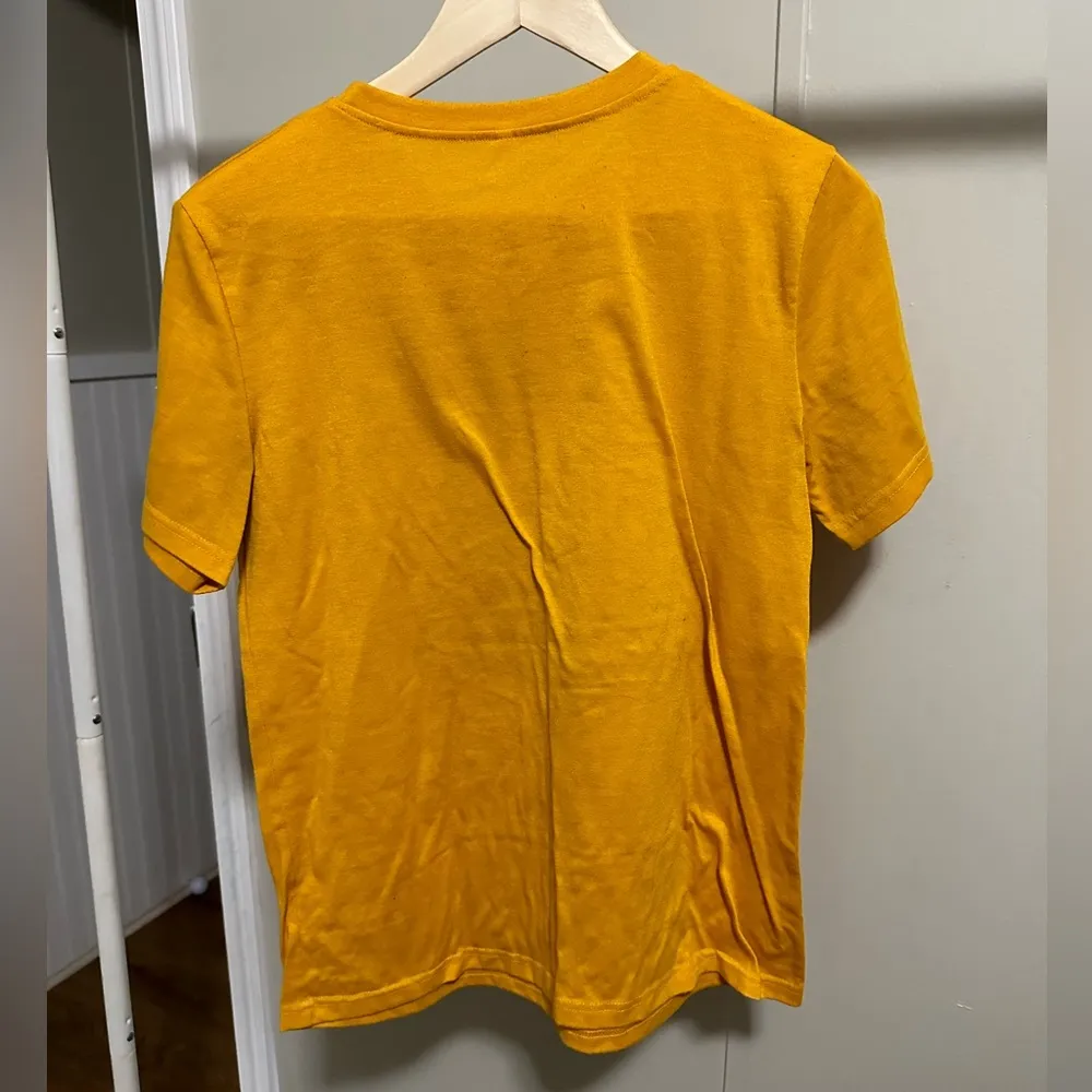 Yellow Western Graphic Short Sleeve Tee size small - Image 3