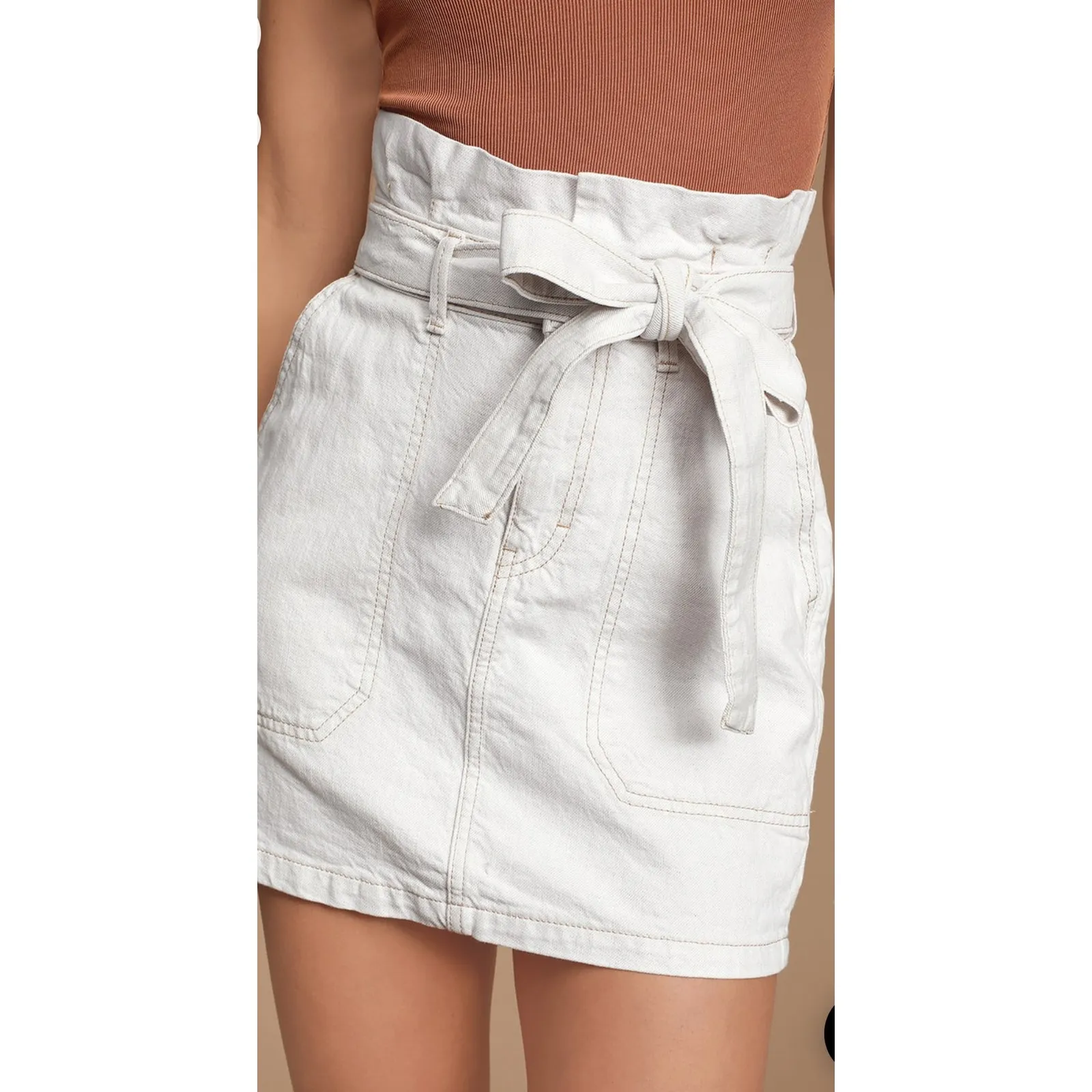 Free People Splendor In The Grass Paper Bag Waist Mini Skirt in Neutral‎ Size 0 - Image 3