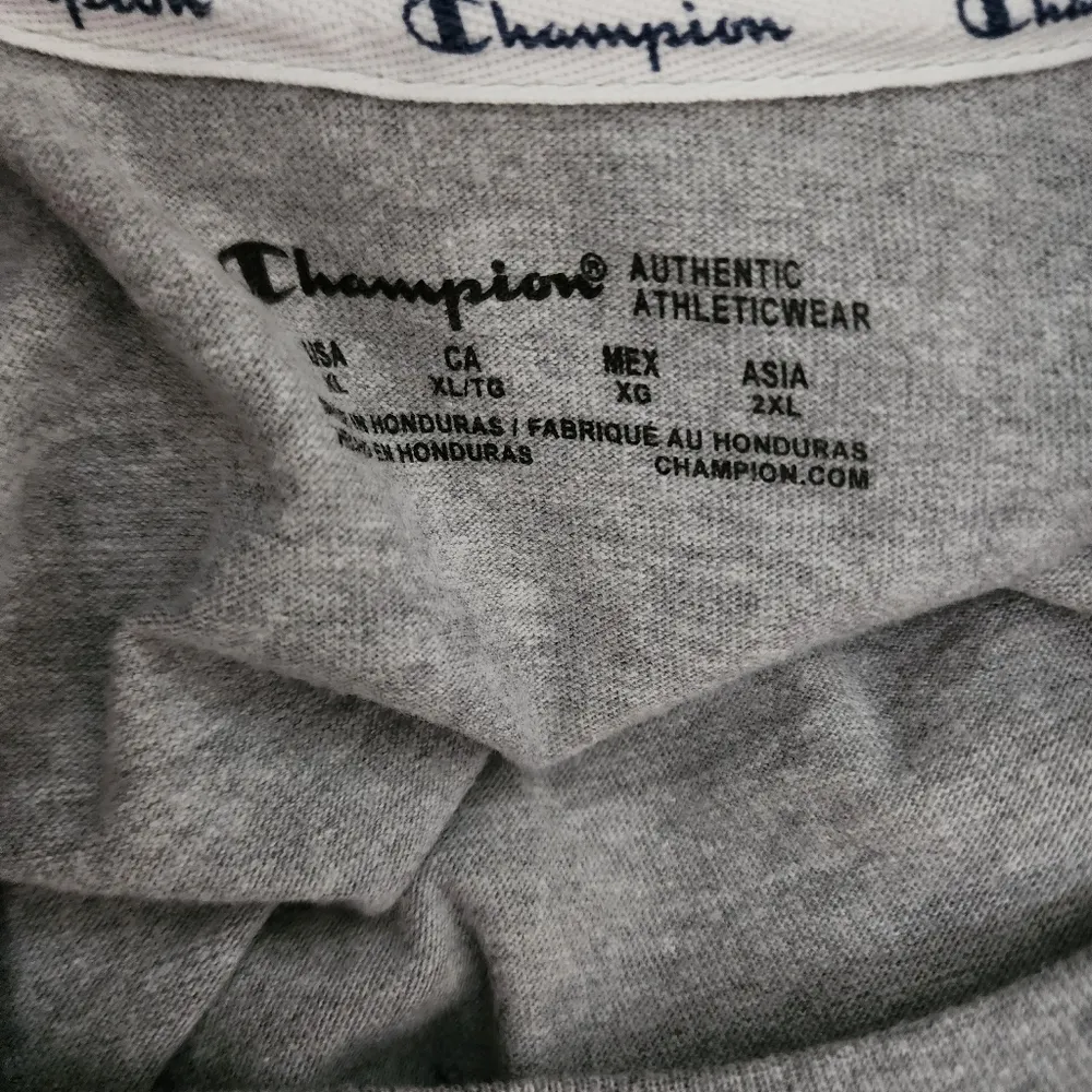 Champion Gray  Middleweight Oversized Jersey Crew Size XL - Image 8