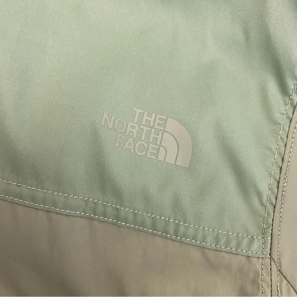 The North Face  Flychute A-Line Jacket Moss Green Windwall Rain Outdoor - Image 13