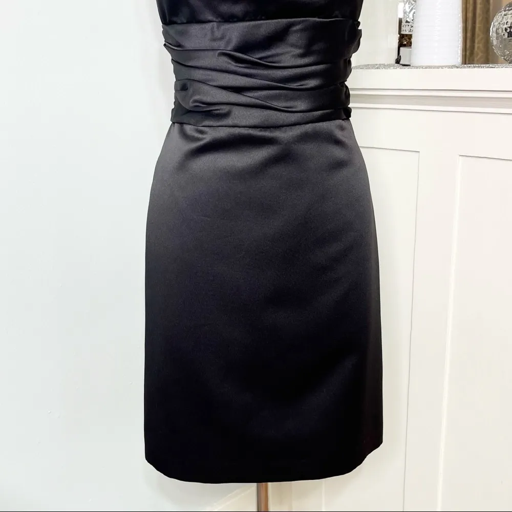 David’s Bridal Black Satin Oasis Bridesmaid Formal Dress Size 6 Holiday Wear - Image 4