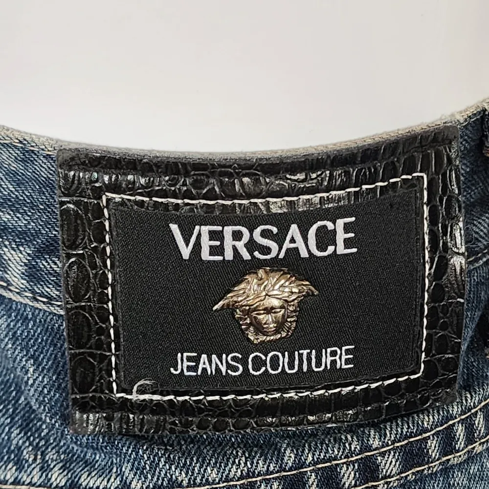 Vintage Versace Jeans Couture 90s High Rise Tapered Medusa Head Jeans Size 34 - Image 5