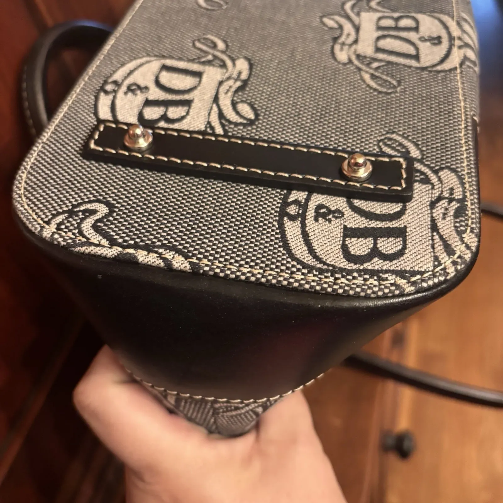 Dooney & Bourke DB Monogram Canvas Satchel Purse Black Leather With Wristlet - Image 10