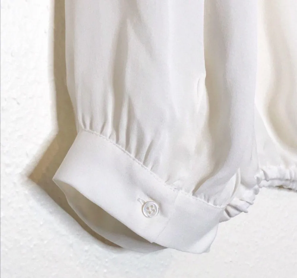 Joie 100% silk ivory long-sleeve keyhole blouse with bubble hem - Image 4