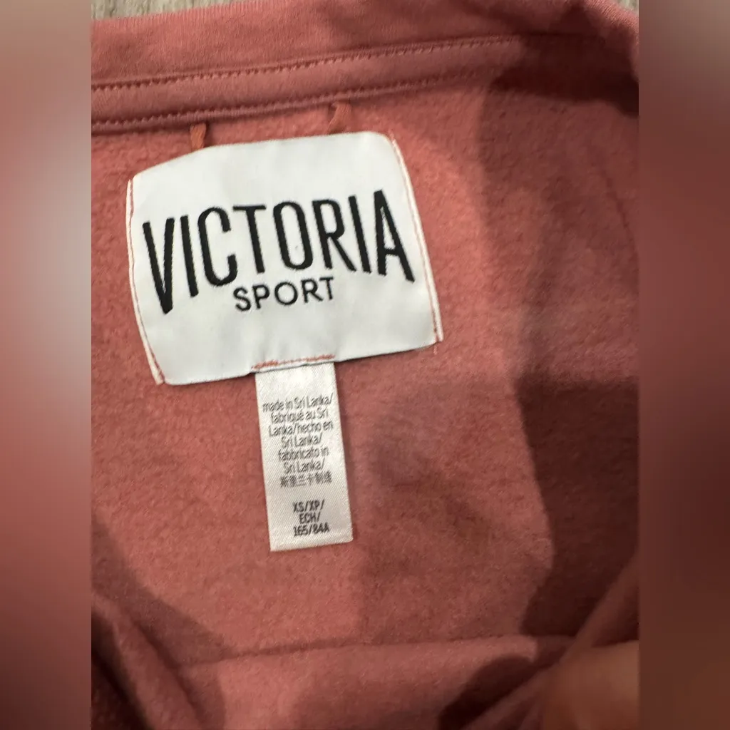 Victoria Sport Women's Dusty Pink Sweatshirt - Image 9
