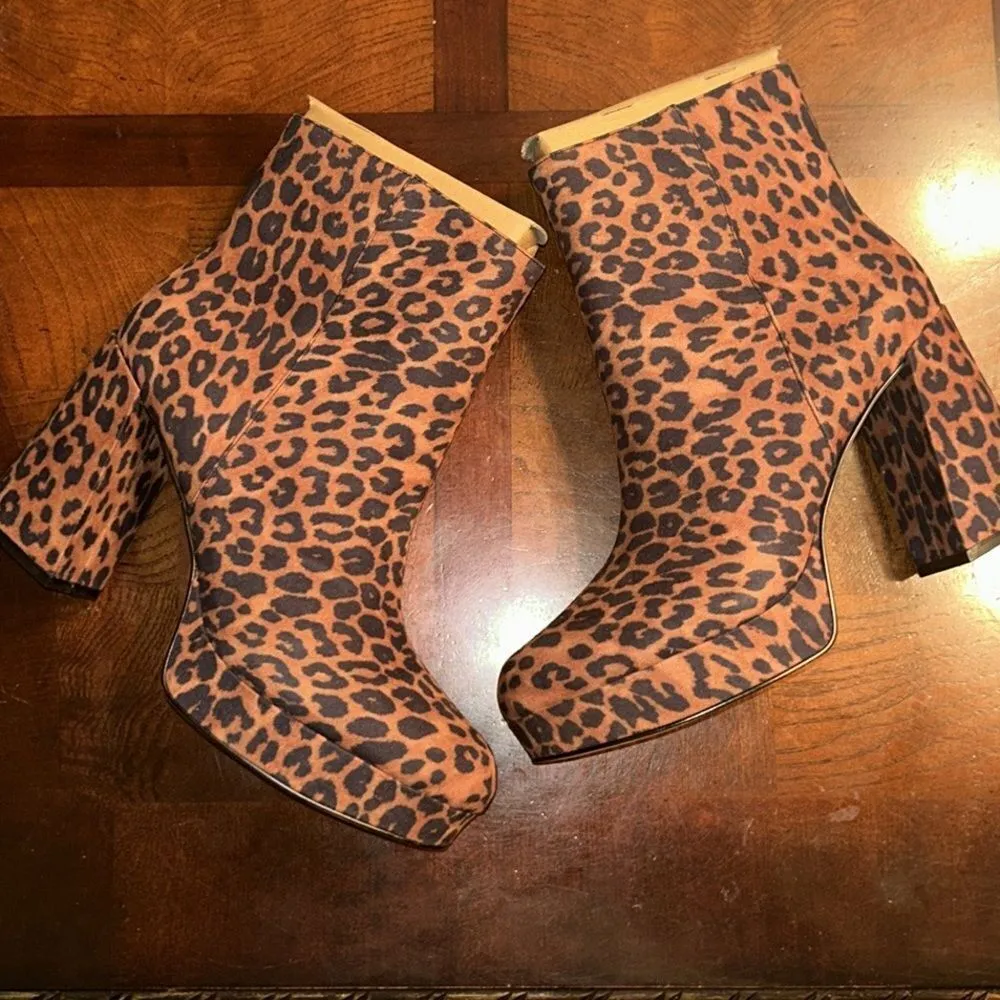 Jessica Simpson Cheetah Print Platform Ankle Boots(Size 9.5M) - Image 4