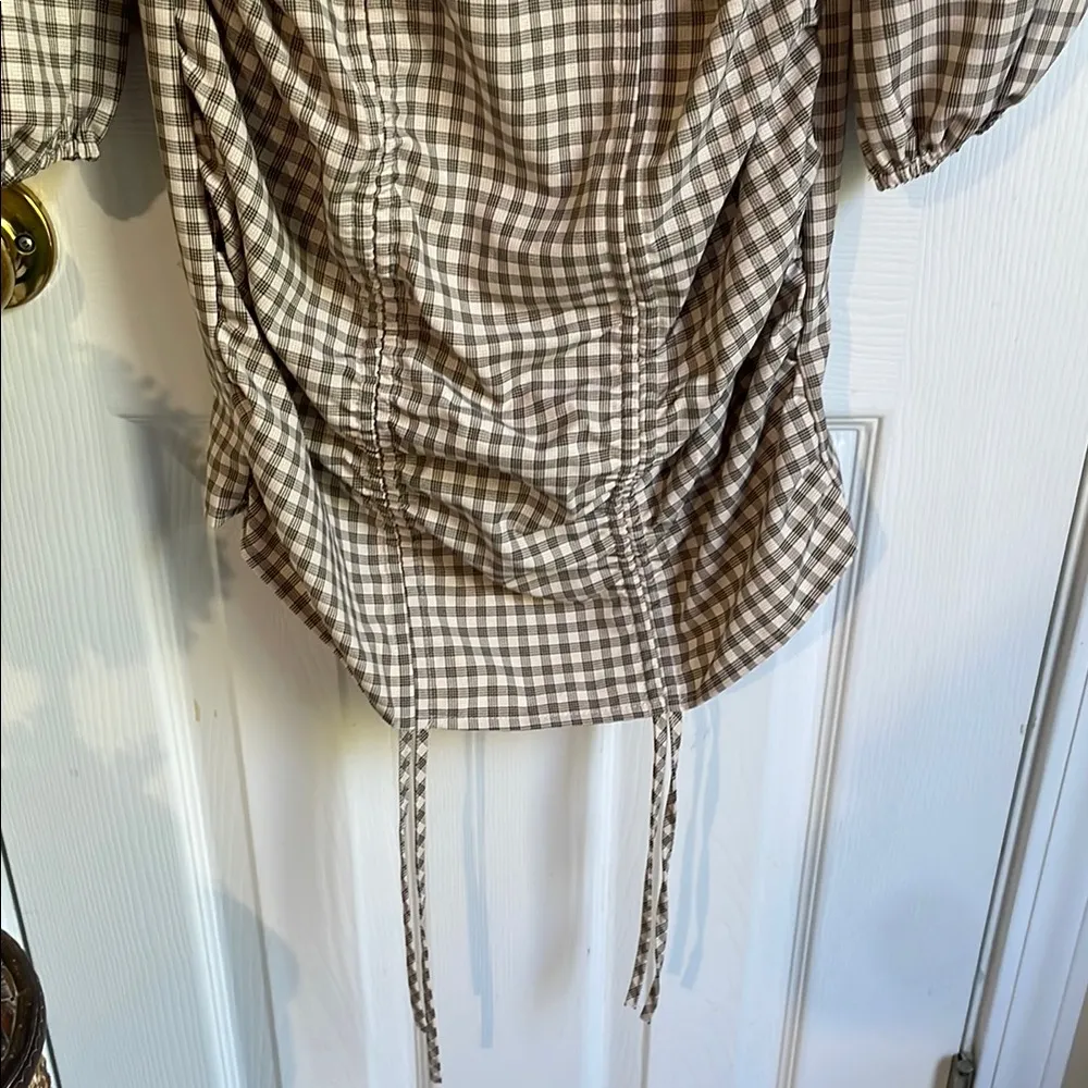 PrettyLittleThing Black and White Ruched Mini Dress - Image 6