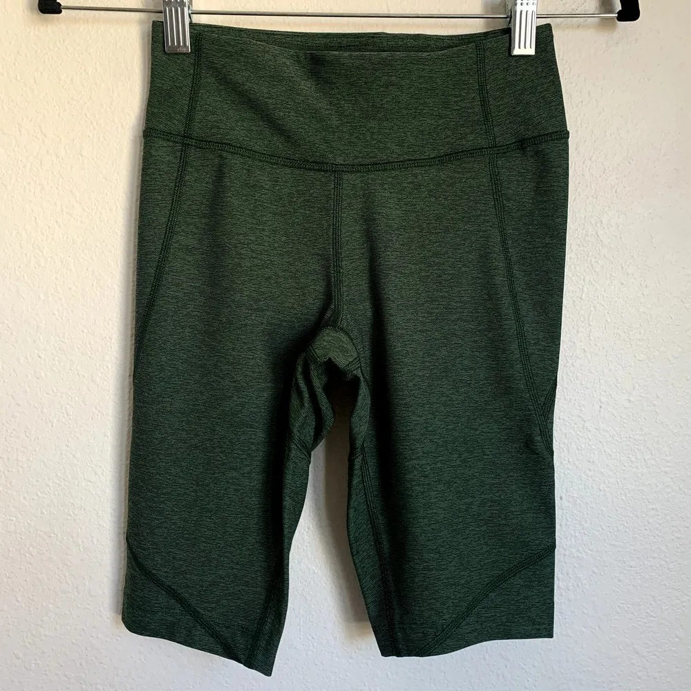 NWT Outdoor Voices Double Time 10" Biker Shorts in Hunter Green - Image 2